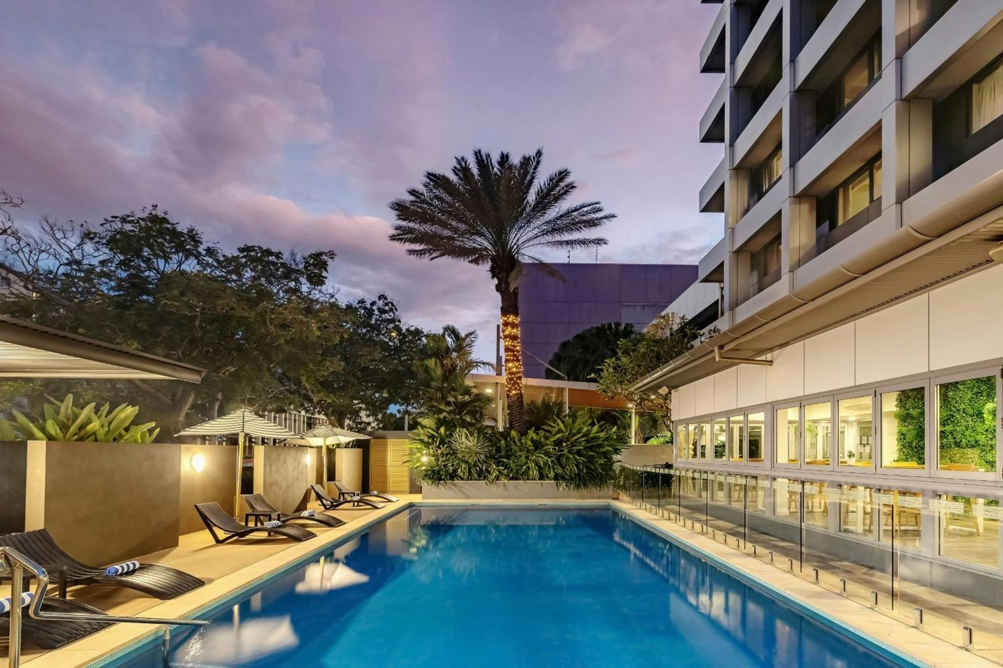 Courtyard By Marriott Darwin Hotel Exterior photo