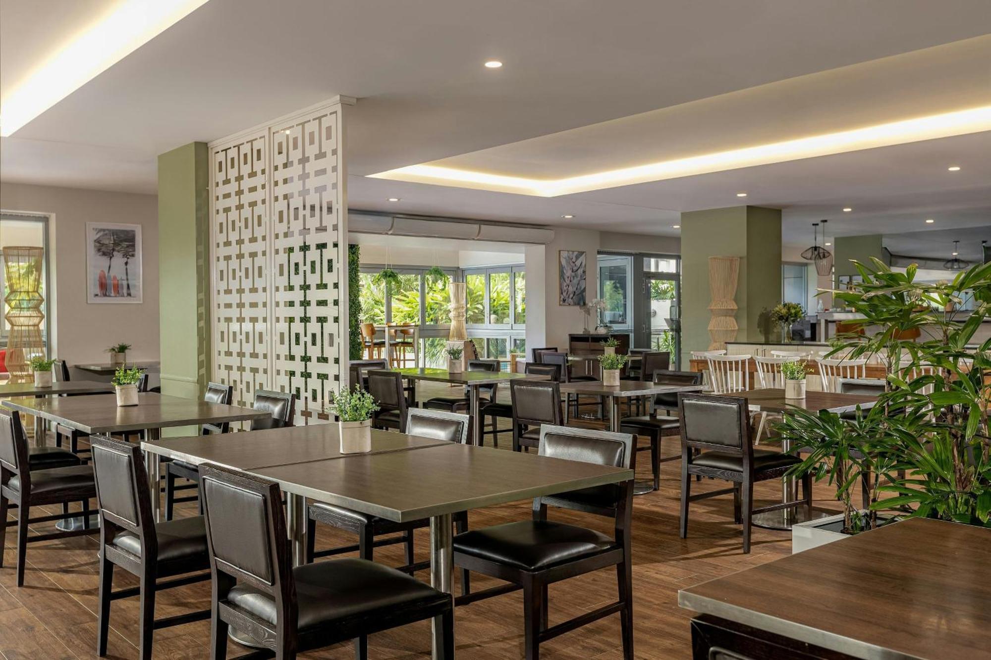 Courtyard By Marriott Darwin Hotel Exterior photo