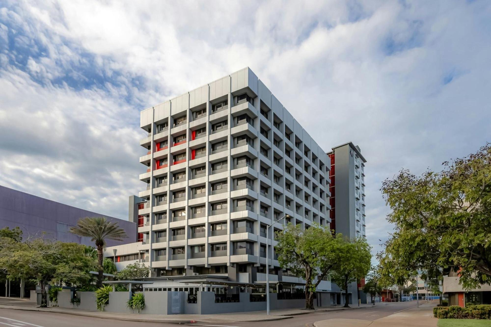 Courtyard By Marriott Darwin Hotel Exterior photo