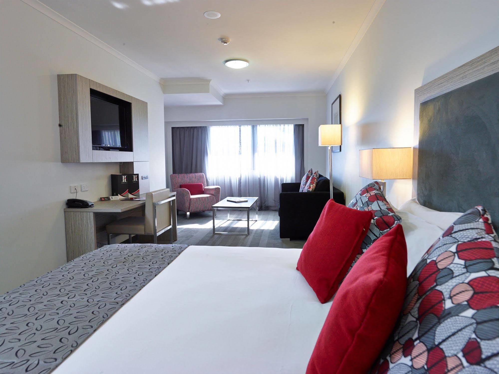 Courtyard By Marriott Darwin Hotel Exterior photo