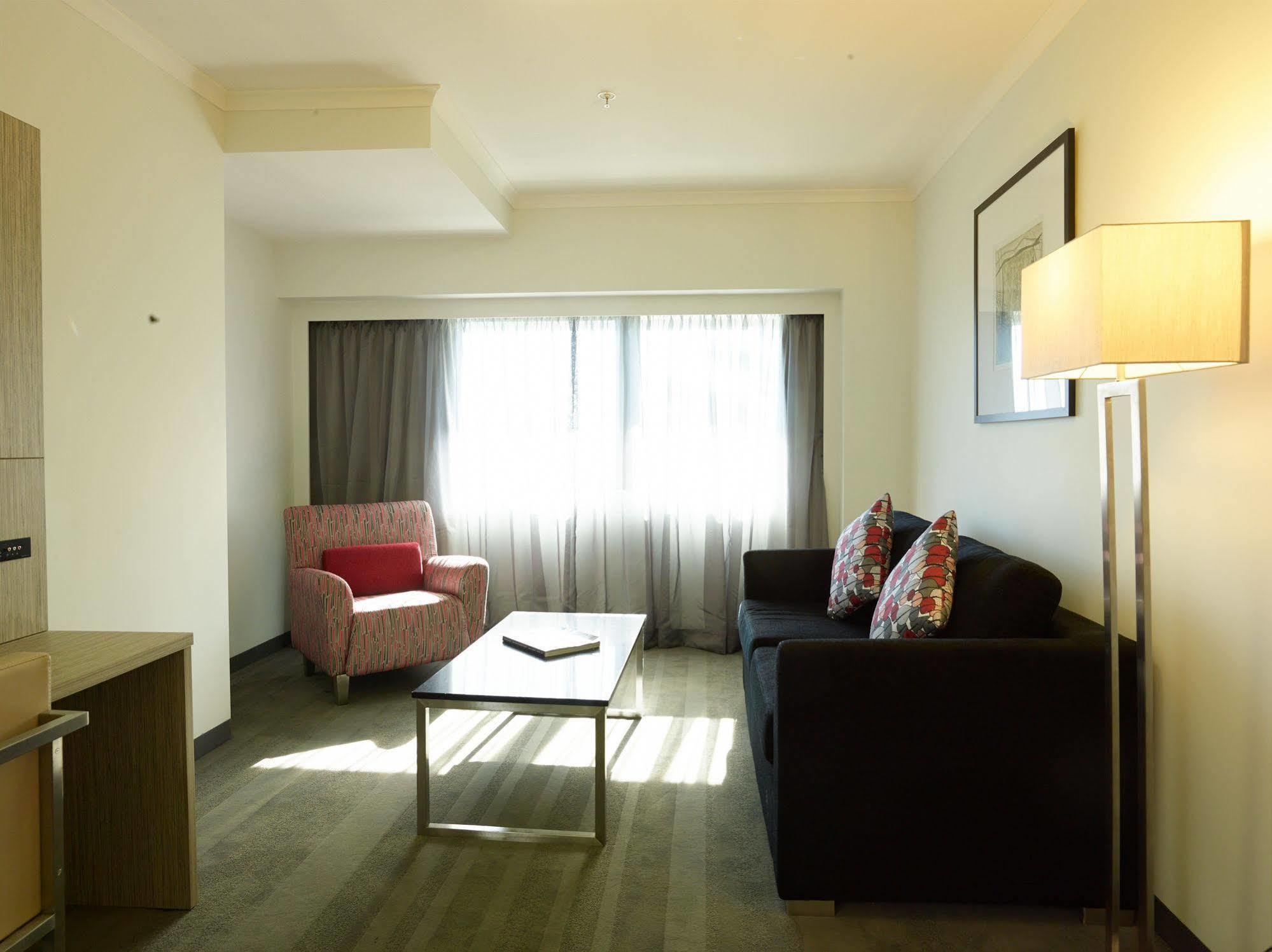 Courtyard By Marriott Darwin Hotel Exterior photo